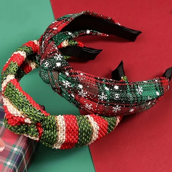 💖 3/$30💖 Festive Christmas Headbands - Picture 2 of 6